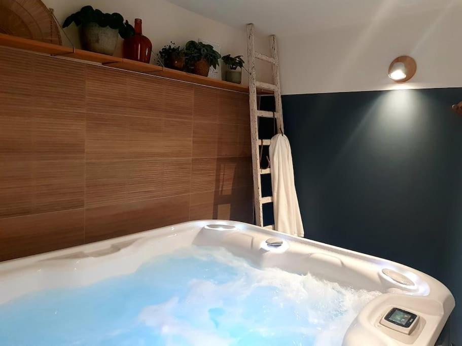 Le Bon Temps, Pour Une Douce Parenthese Saint-Martin-Lez-Tatinghem Exterior foto